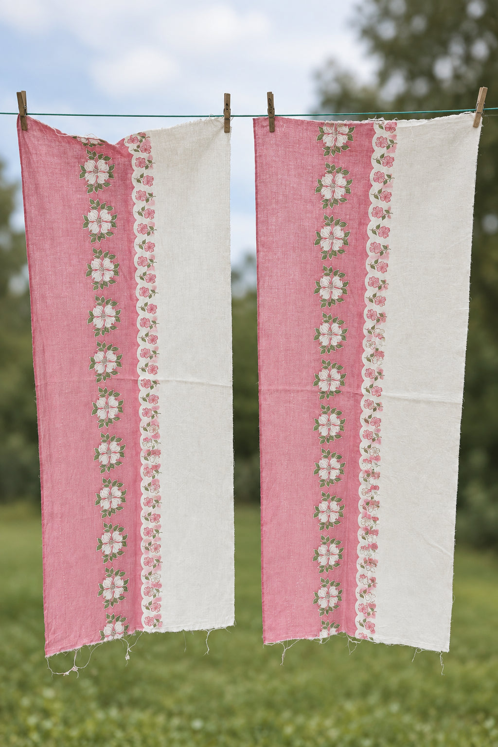 Antique Authentic Feed Sack Material: Pink Dogwoods Border (2pc)