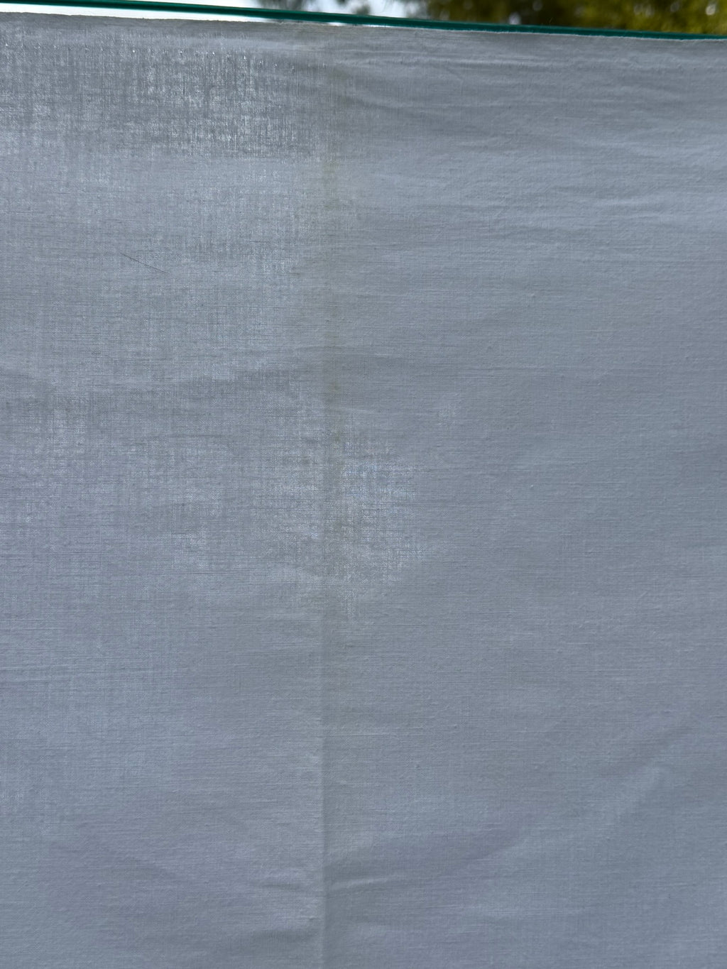 minor discoloration on fold seam